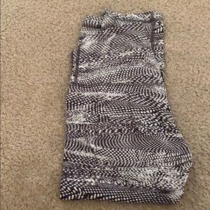 Lululemon cropped leggings